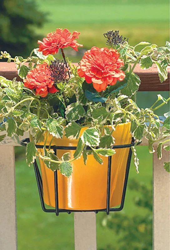 Adjustable Wire Pot Holder For Deck